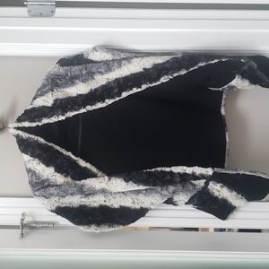 Korean style sweater Size L